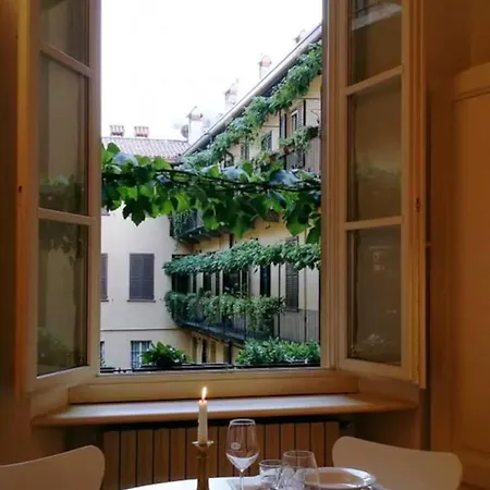 Apartment Antica Corte Navigli-darsena Milan