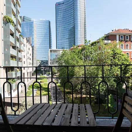 Youhosty - De Cristoforis12 Bis Apartament