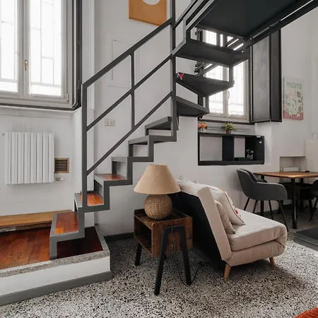 Domusmi Benedetto 32 Milan