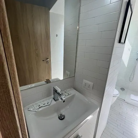 Apartament Bright 21 Station Mediolan