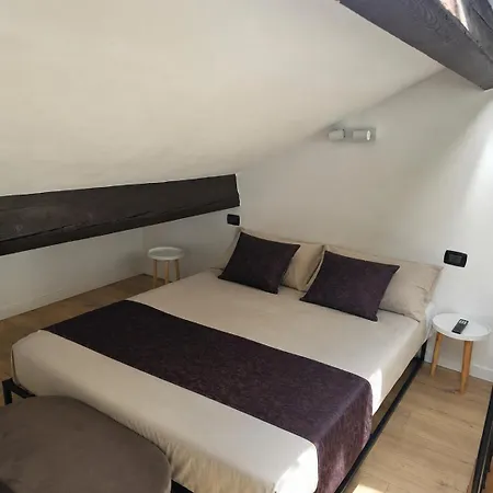 Casa Enea - Luxury - Navigli Appartement