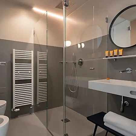 Velvet Grey Boutique 3* Milan