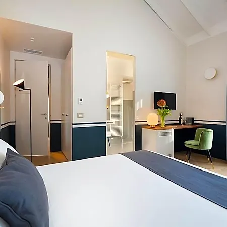 Velvet Grey Boutique Hotel 3*