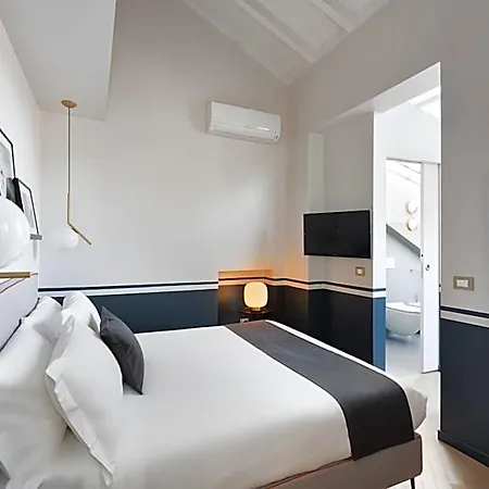 Velvet Grey Boutique Hotel 3*