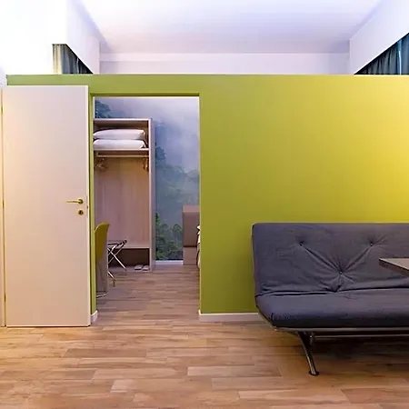 Porta Nuova Apartament Mediolan