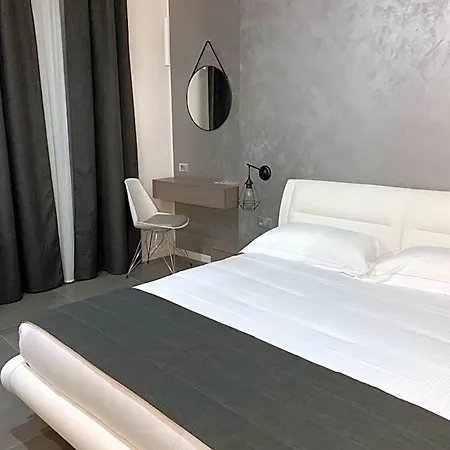 Bossi Apart-hotel 4*