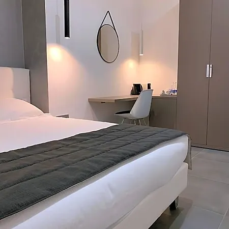 Bossi 4* Milão