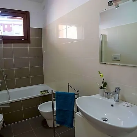 Aurum Bicocca 4*