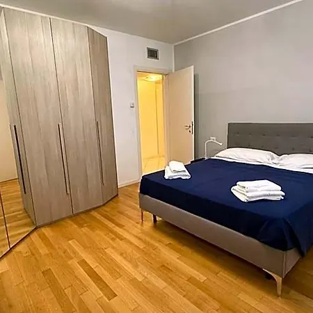 Apart Otel Aurum Bicocca 4*