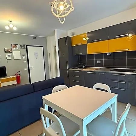 Apart Otel Aurum Bicocca 4*