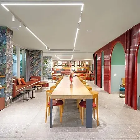 21 House Of Stories Citta Studi Hotel 3*
