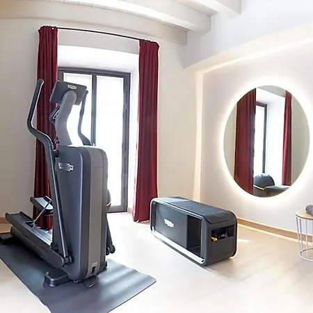 Savona 18 - Member Of Preferred & 4*