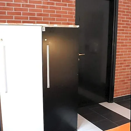 אכסניה New Generation Center