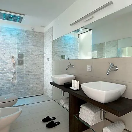 Duomo Apartmanhotel Milánó