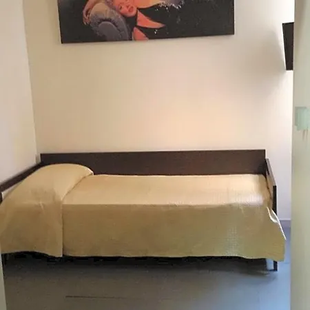 Lucania ホテル