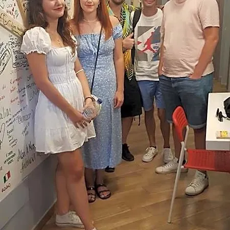Gloria * Μιλάνο