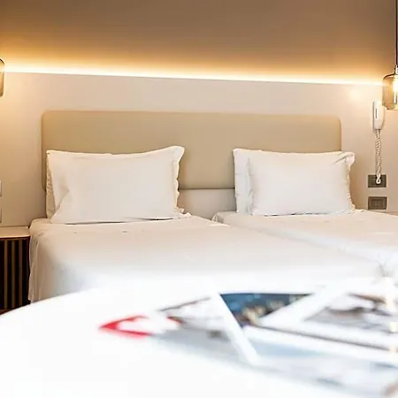 Castello 3* Milan