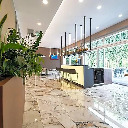 Castello Hotel