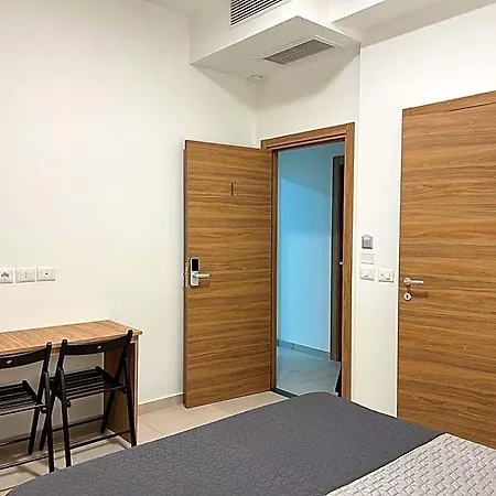 Brivio Hotel