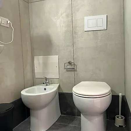 Hotel Brivio 2*