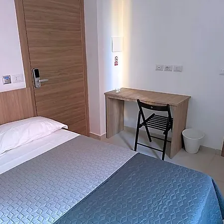 Brivio Hotel