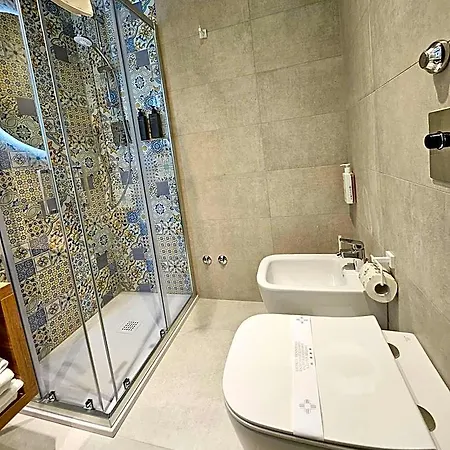 Campion Citylife Hotel