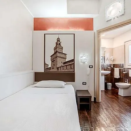 Hotel Navigli 3*