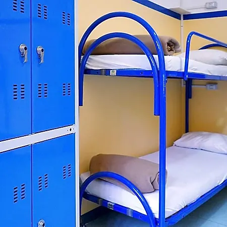 Hostel Hi! *