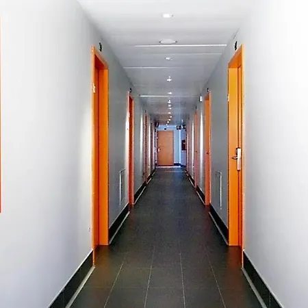 Hi! Hostel