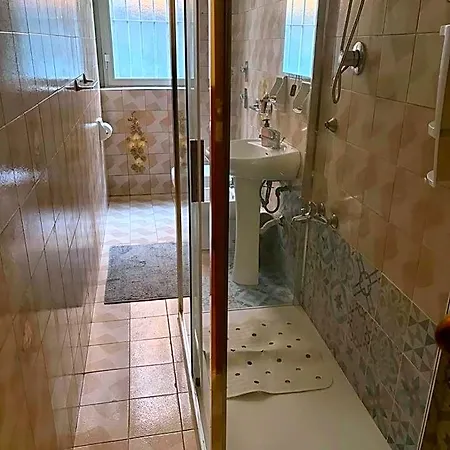 מלון Lux Durante 2*