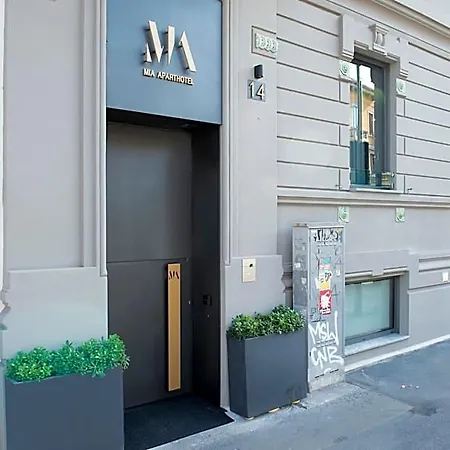 Gatto Bianco Mia 2* Milan