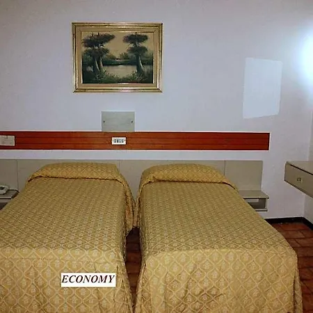 Piccolo 3* Milan