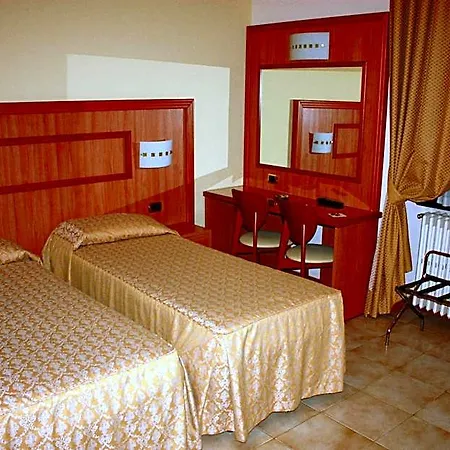 Piccolo Hotel