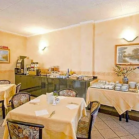 Piccolo Hotel 3*