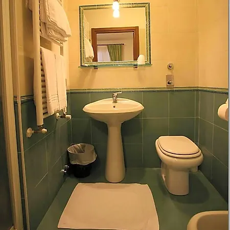 Hotel Paradiso