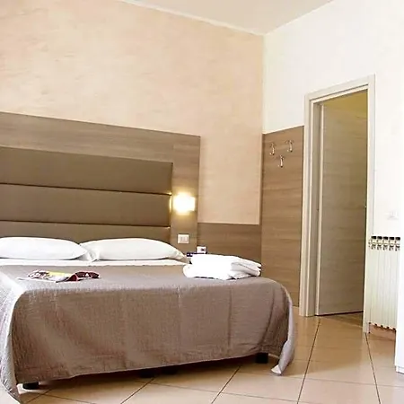 Siro 2* Milan