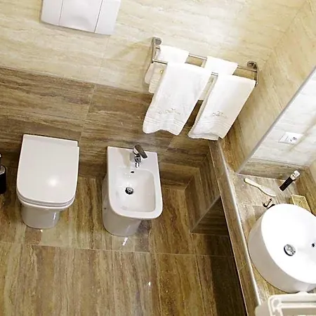 Siro Hotel