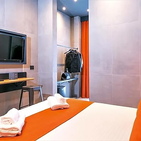 J24 Hotel