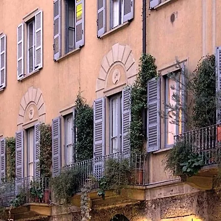 Hotel Antica Solferino 2*