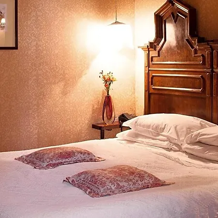 Antica Solferino Hotel