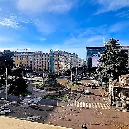 Casa Storica Piazza 5 Giornate Milão