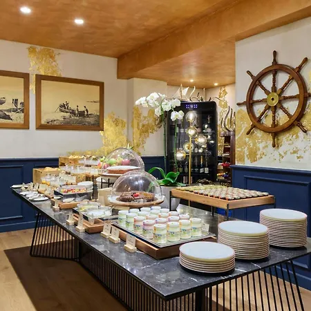 Nemi, Milan, A Tribute Portfolio 5*