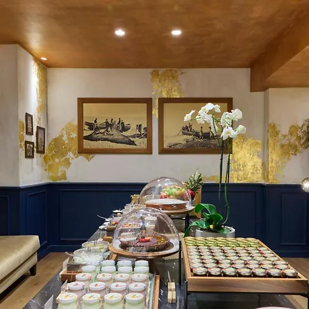 Nemi, Milan, A Tribute Portfolio 5* Milan