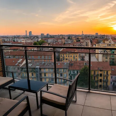 アパート Giax Tower-pool,spa&gym-niguarda Hospital-10min To Duomo ミラノ