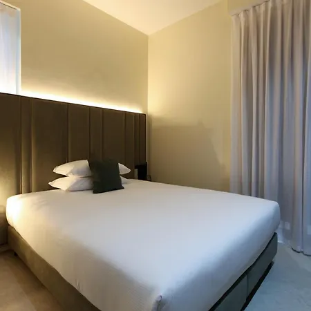 The Floor Hotell