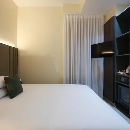 Hotell The Floor