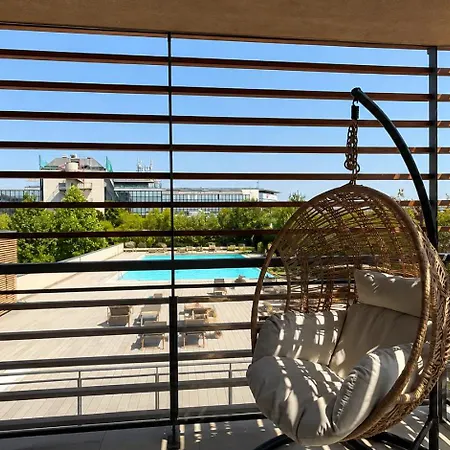 아파트 Giaxtower Gym & Pool Romantic Pool View