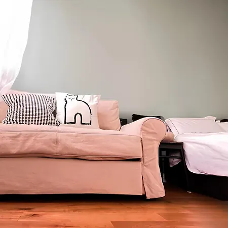 Bright Studio, 6 Min Metro, Station Апартаменты Милан