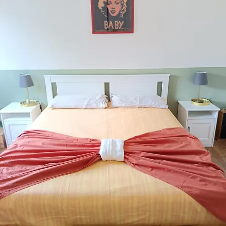 Appartement San Siro & Duomo 12 Minutes Milaan