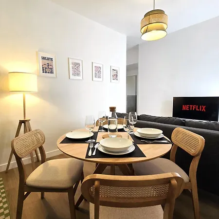Yr Apartments - Ca' Granda - 1 Min Walk To Metro Apartment